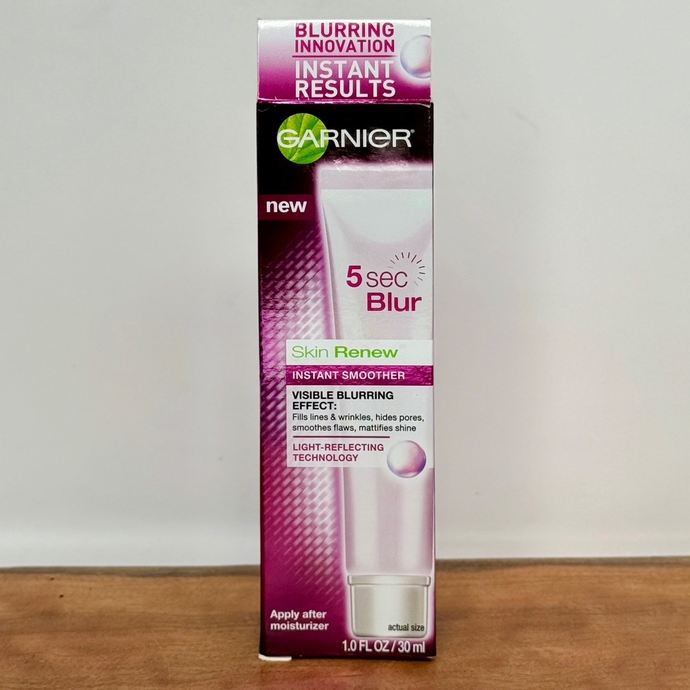 Garnier Skin Renew 5 Sec Blur Instant Smoother 1.0 oz Face Primer Oil-Free